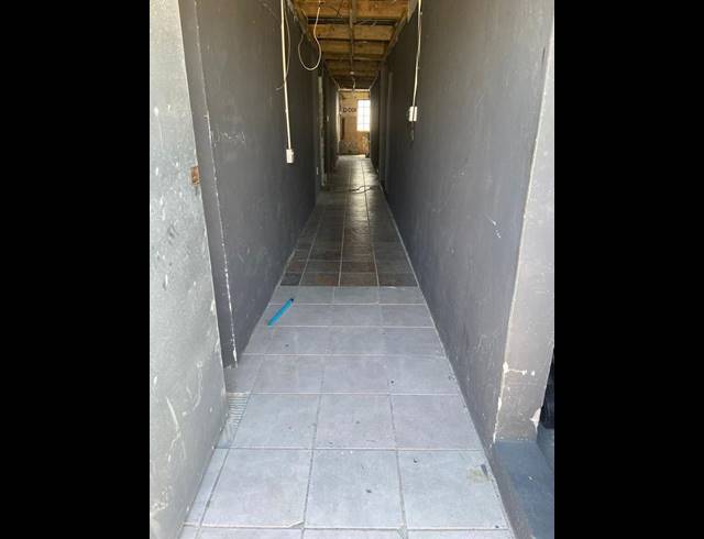 5 BEDROOM HOUSE FOR SALE IN ILITHA PARK